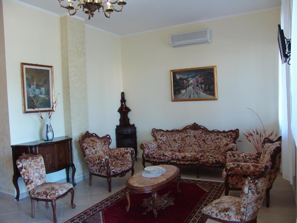 Hotel Villa Adriatica Portocannone Exterior foto